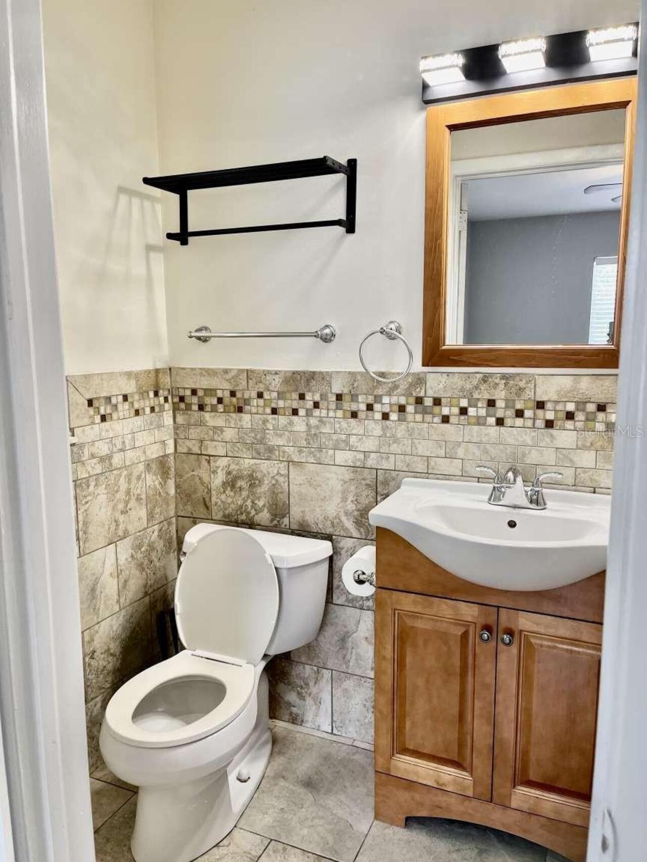 Listing Photo 14