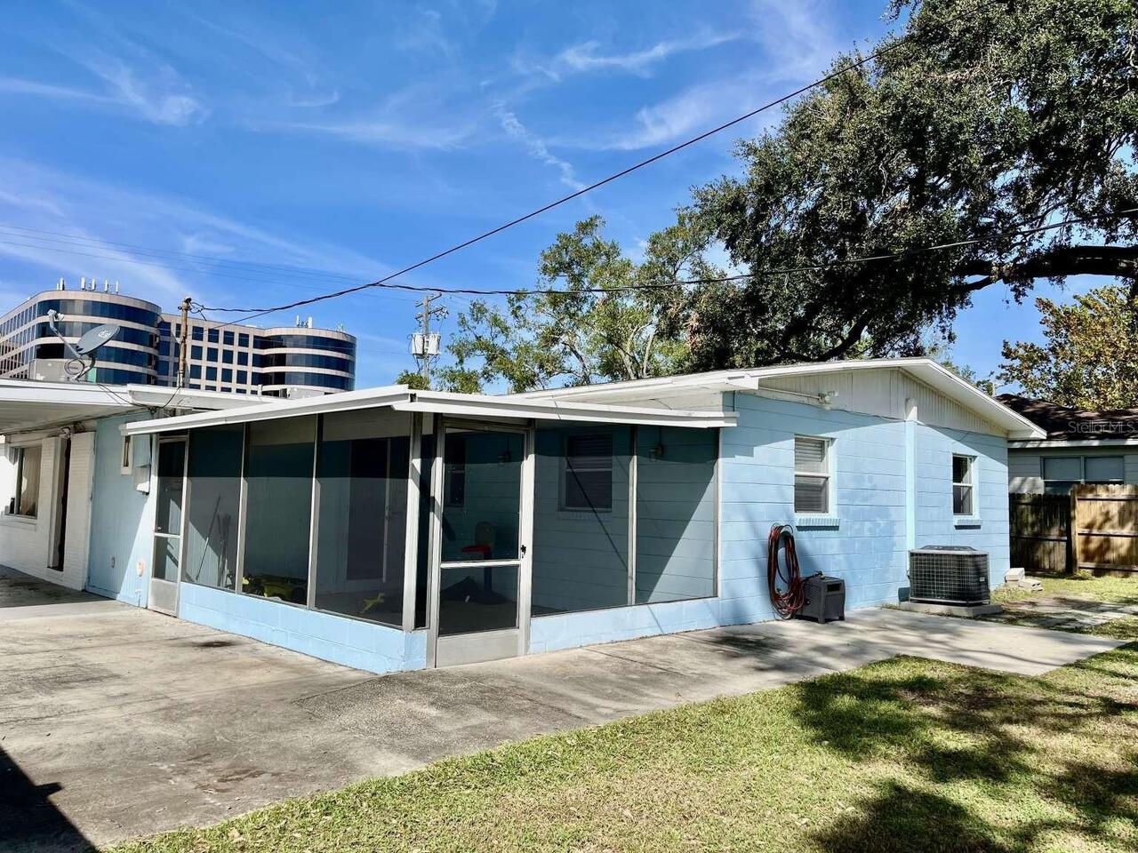 Listing Photo 16