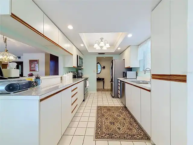 Listing Photo 16