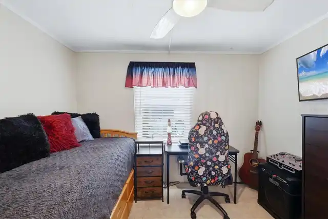 Listing Photo 23