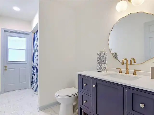 Listing Photo 34