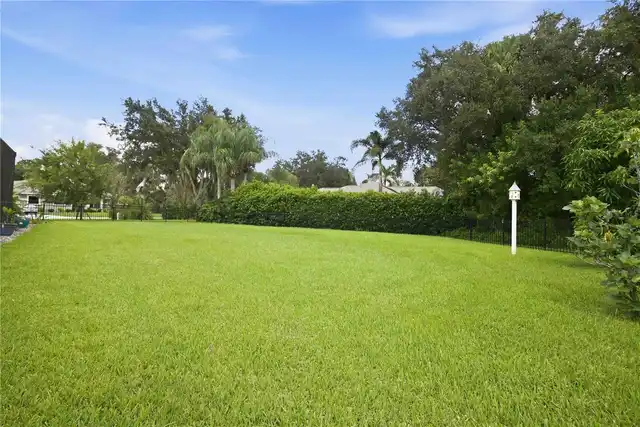 Listing Photo 32