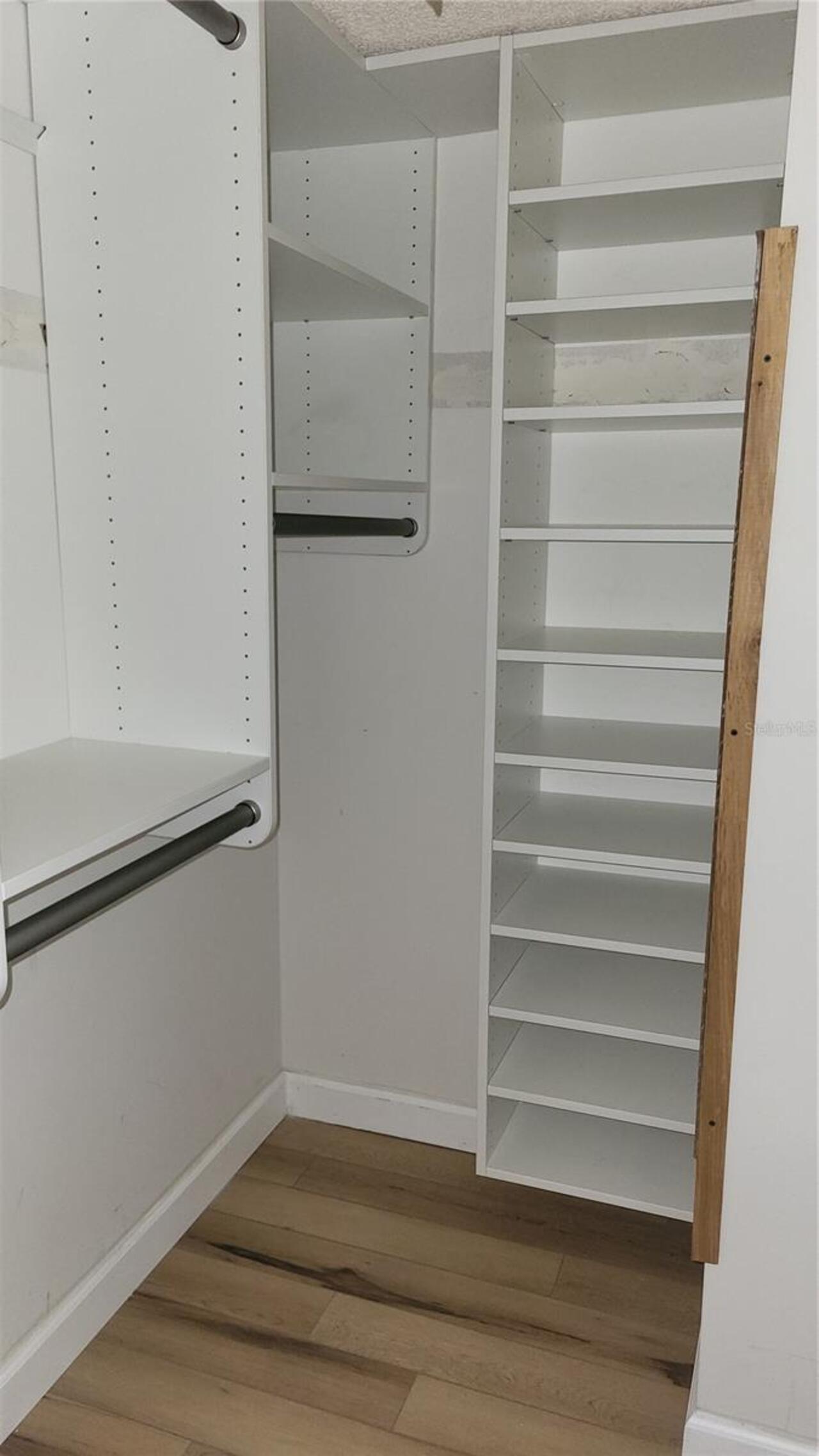 Listing Photo 12