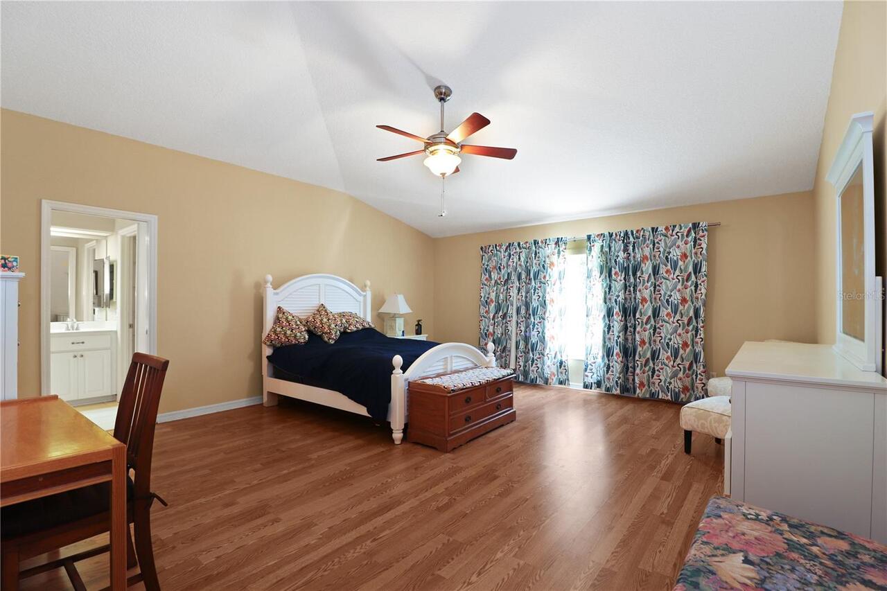 Listing Photo 13