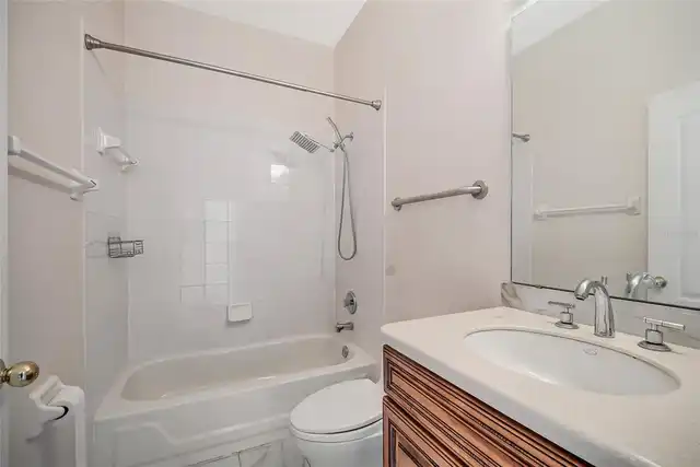Listing Photo 25