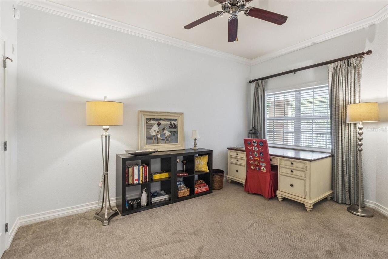 Listing Photo 17