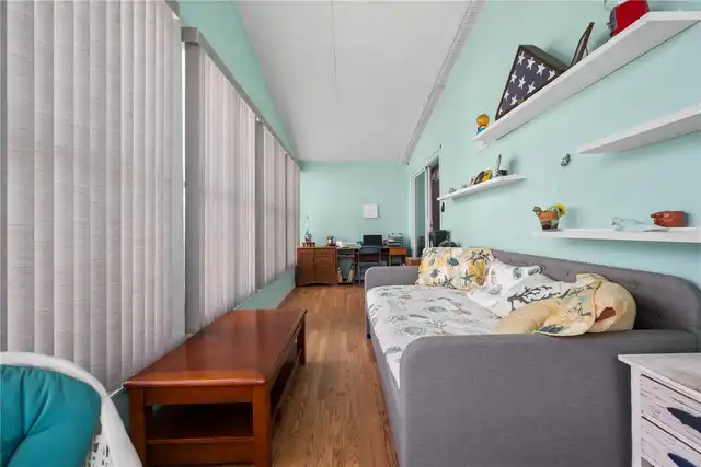 Listing Photo 21