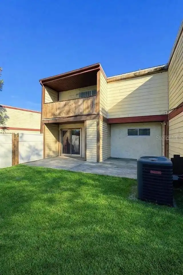 Listing Photo 16