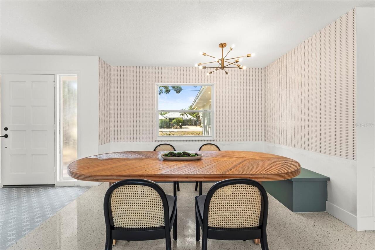 Listing Photo 18