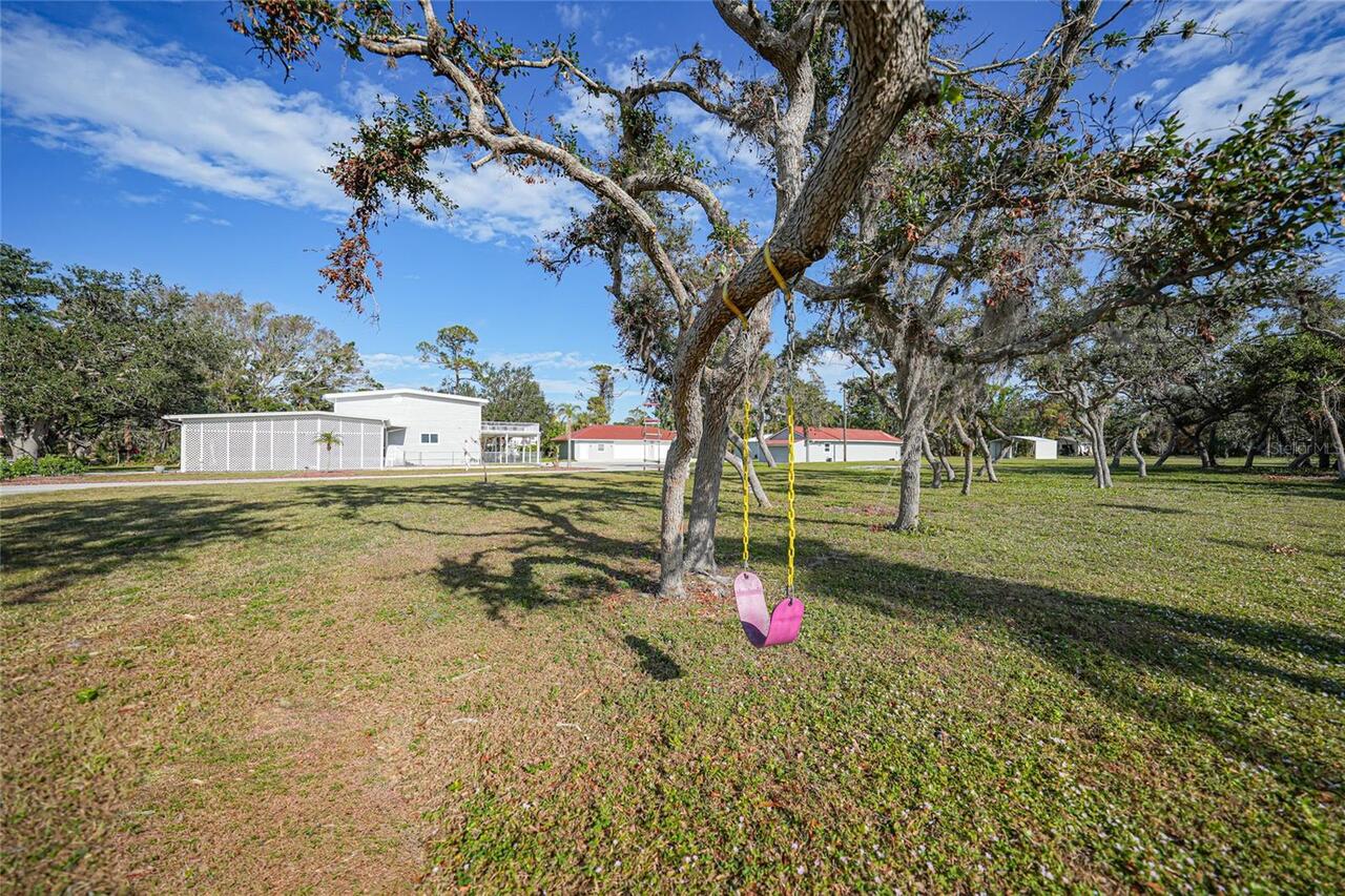 Listing Photo 16