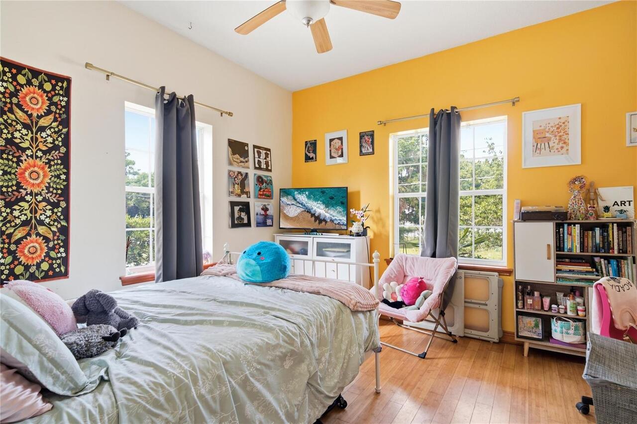 Listing Photo 25