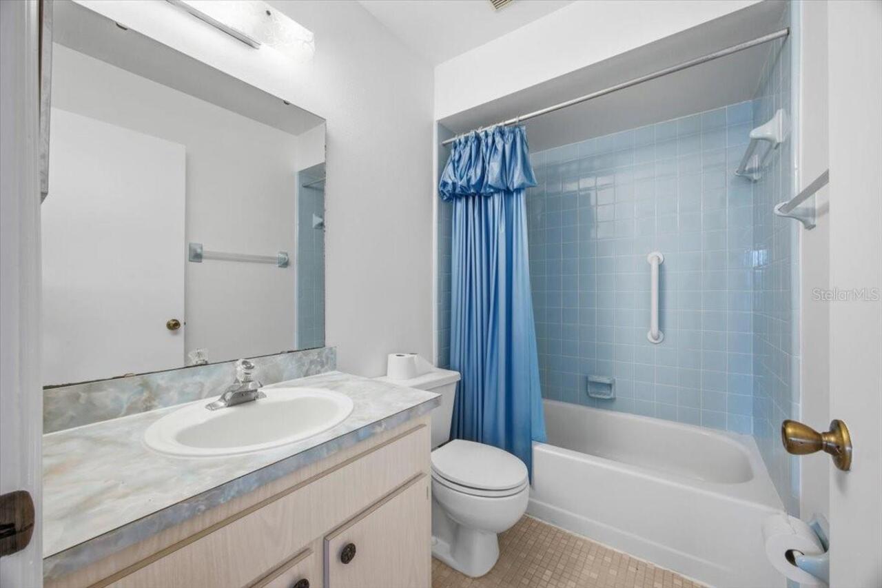 Listing Photo 15