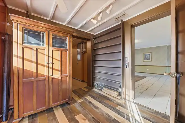 Listing Photo 15