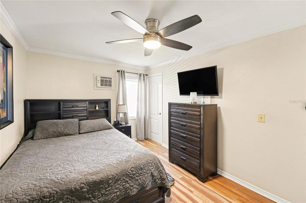 Listing Photo 13