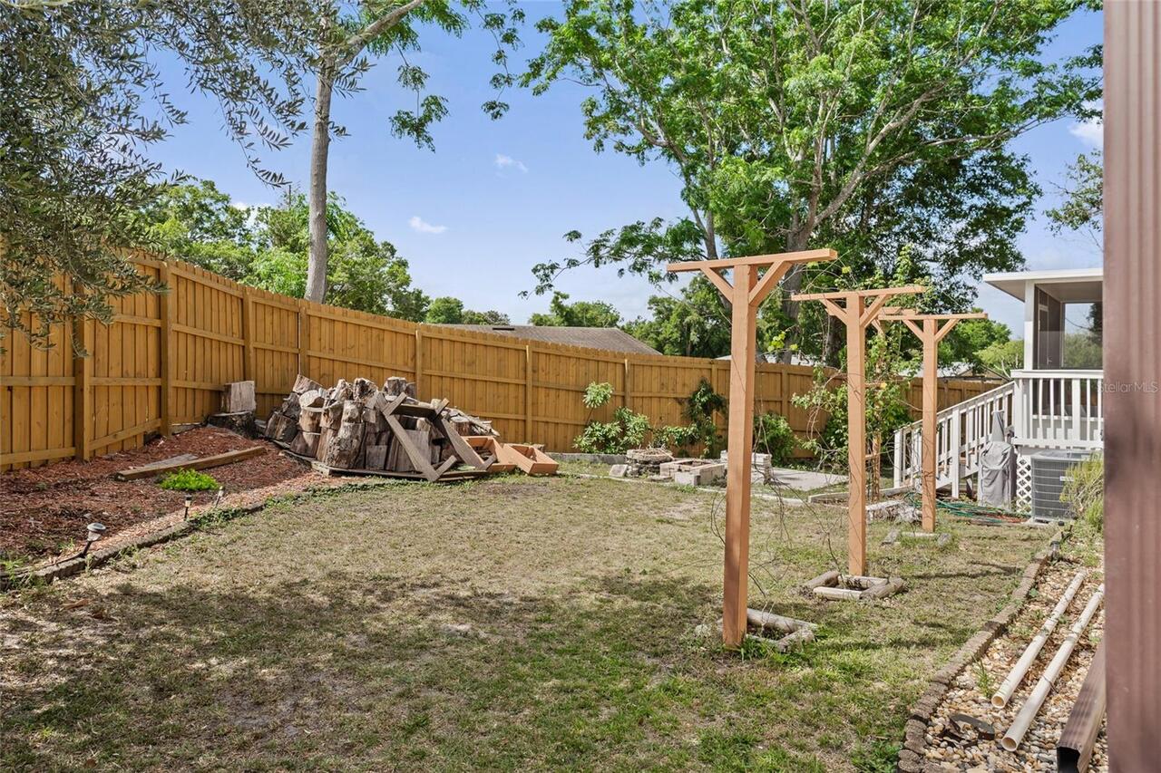 Listing Photo 32