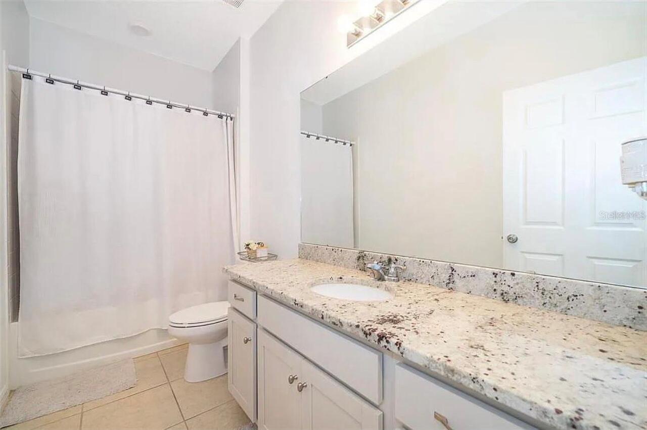 Listing Photo 18