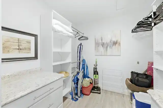 Listing Photo 16
