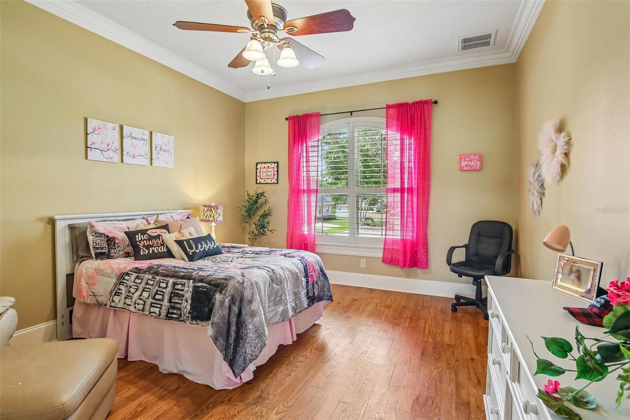 Listing Photo 22