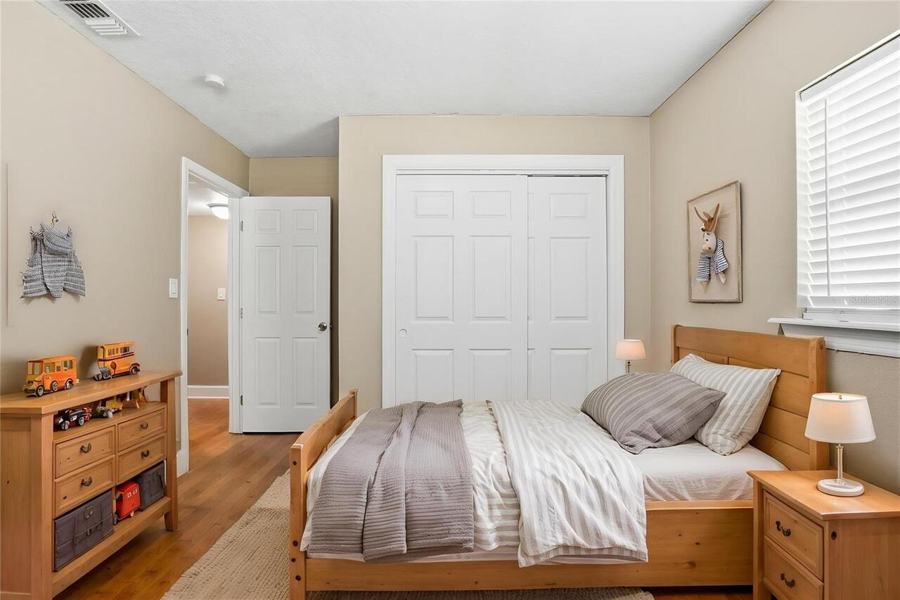 Listing Photo 7