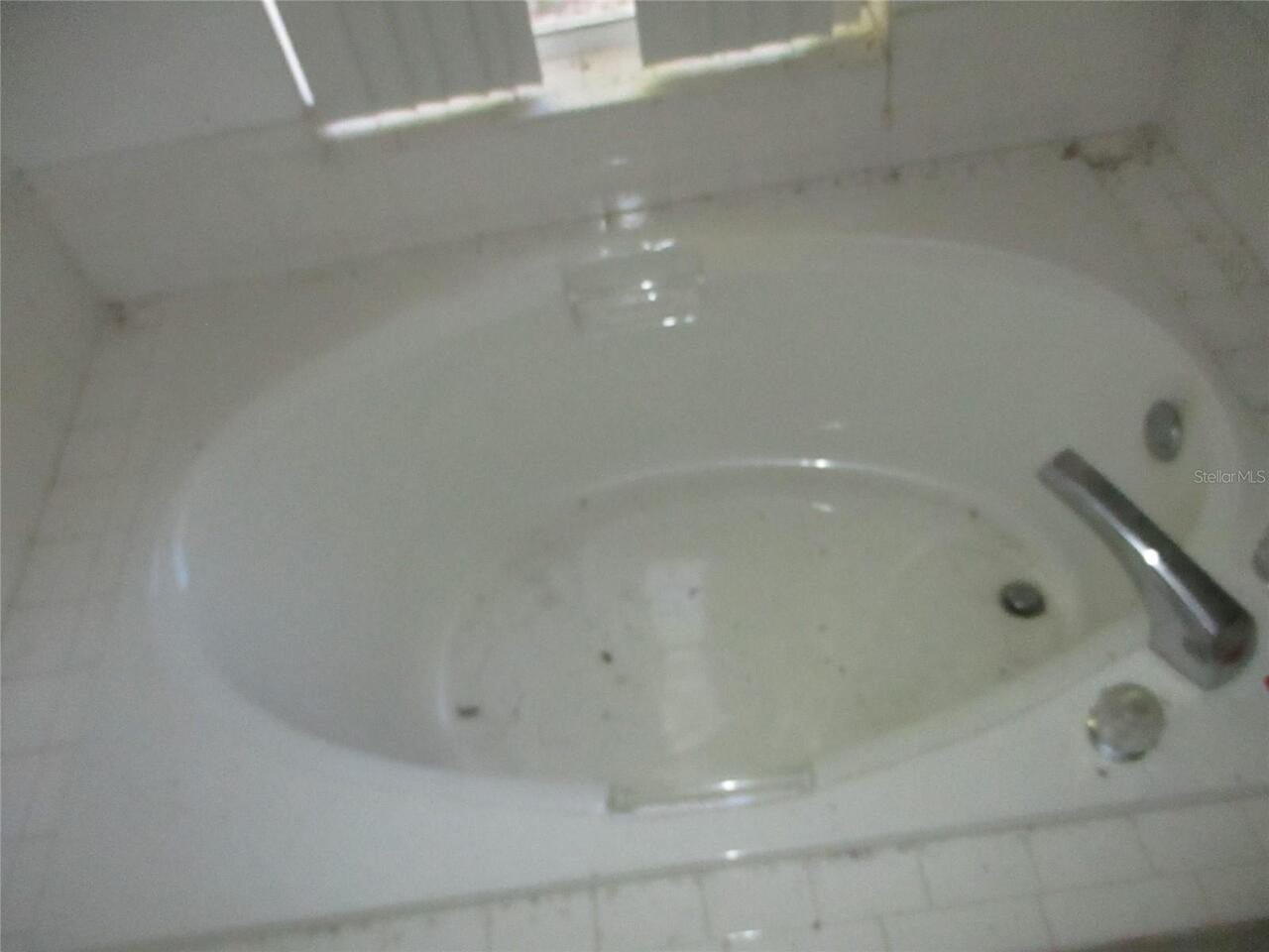 Listing Photo 17