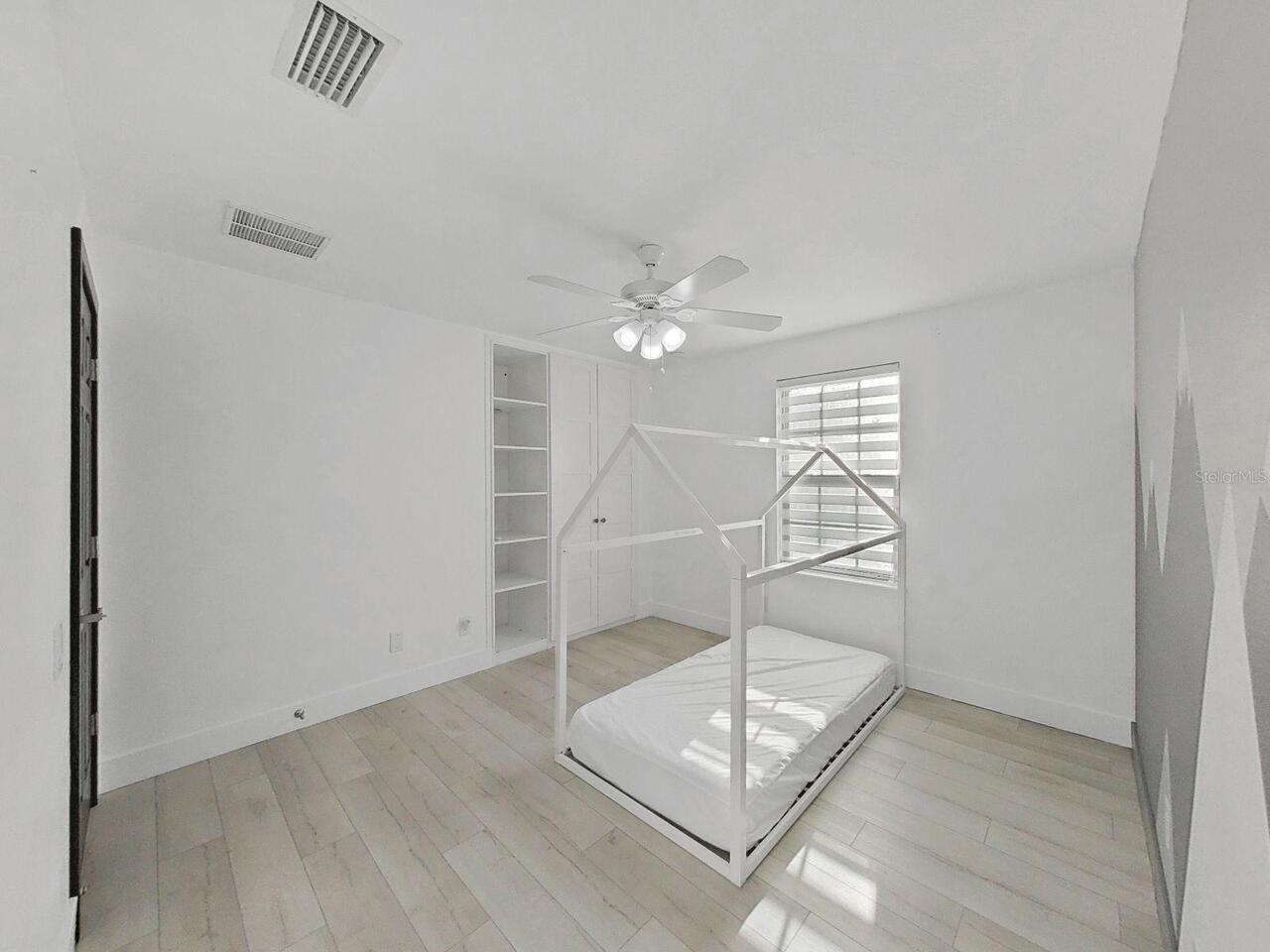 Listing Photo 43
