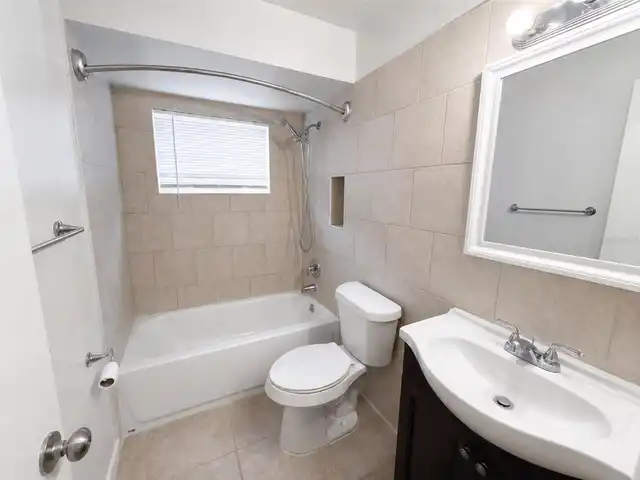 Listing Photo 8