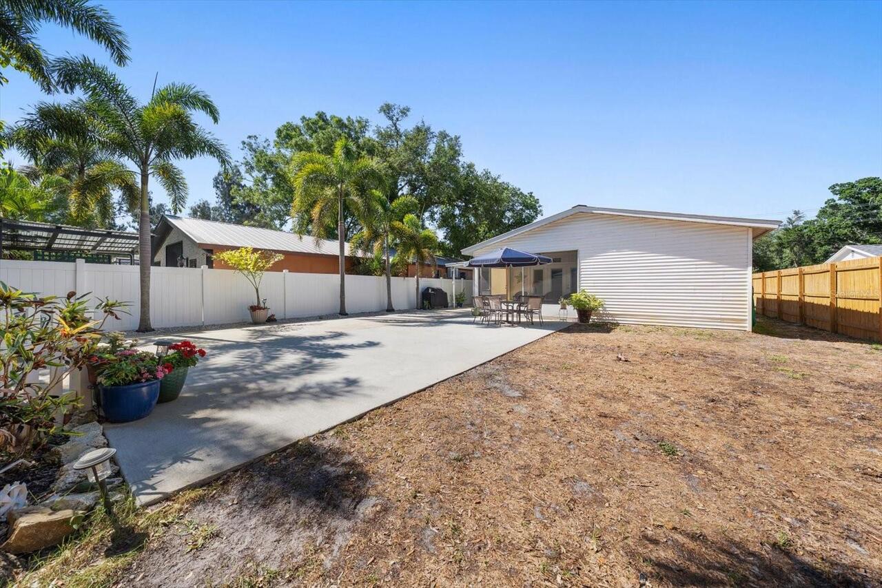 Listing Photo 25