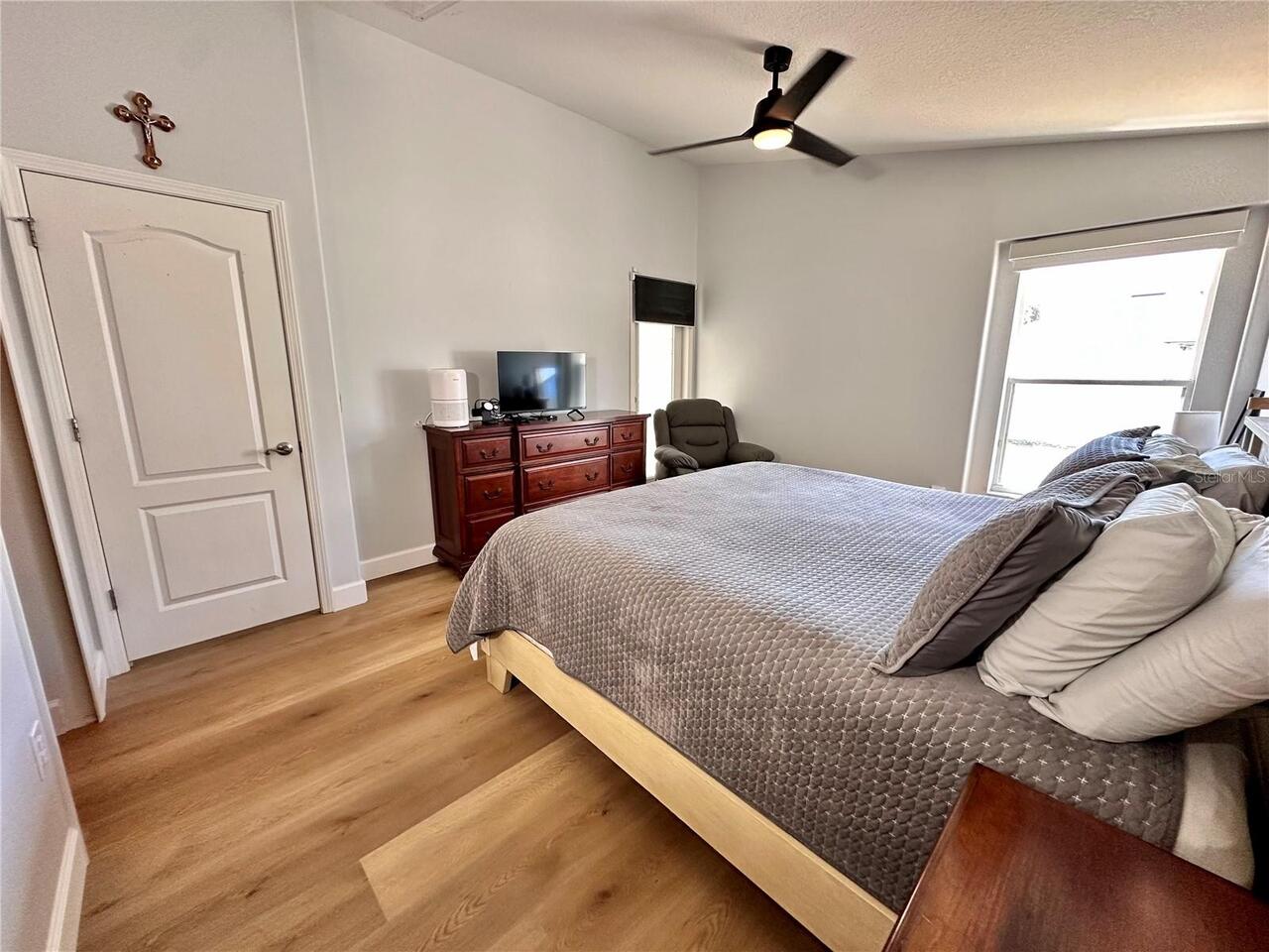 Listing Photo 23