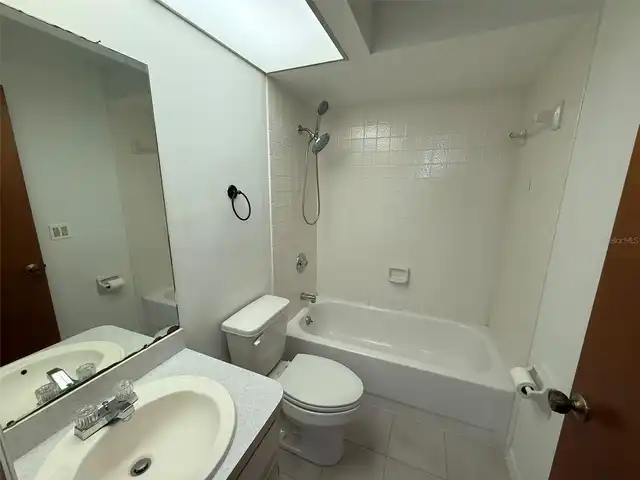 Listing Photo 13