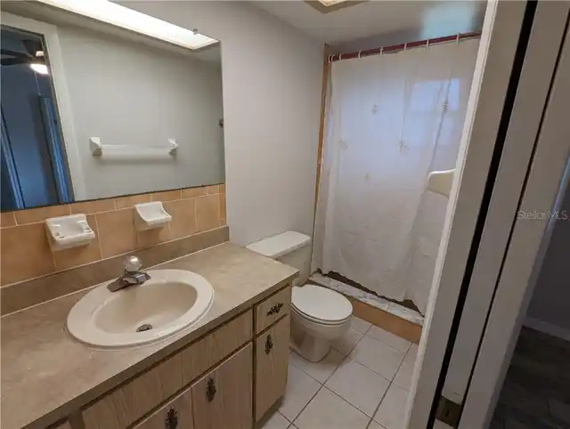 Listing Photo 14