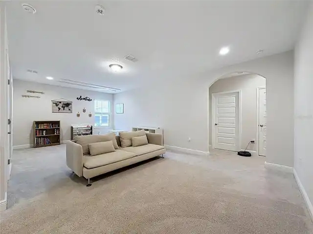 Listing Photo 22