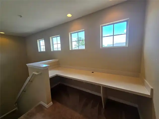 Listing Photo 11