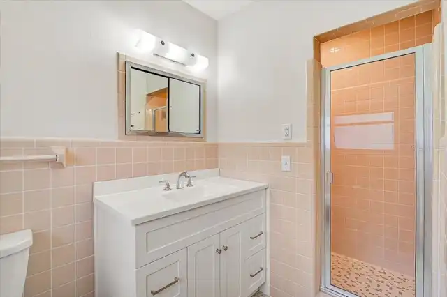 Listing Photo 33