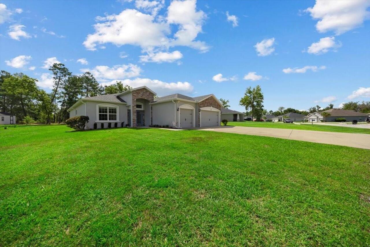 Listing Photo 37