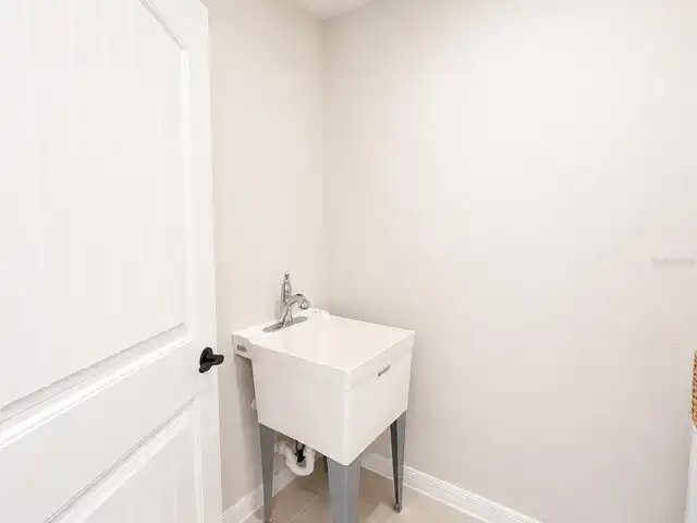 Listing Photo 35