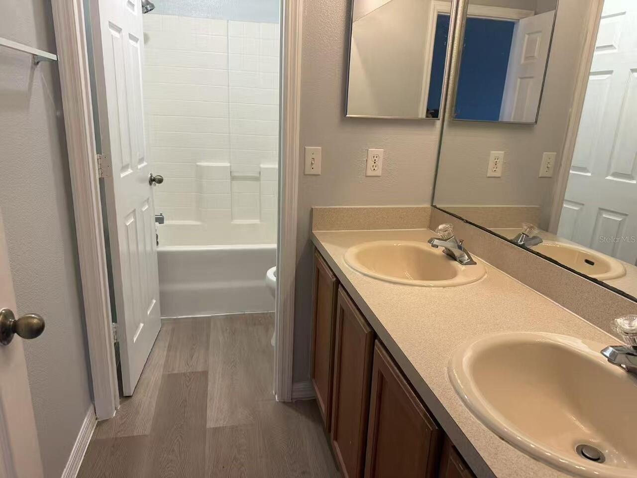 Listing Photo 18