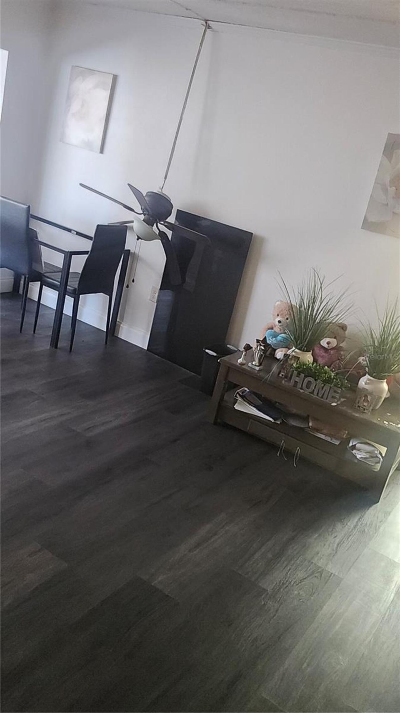 Listing Photo 12