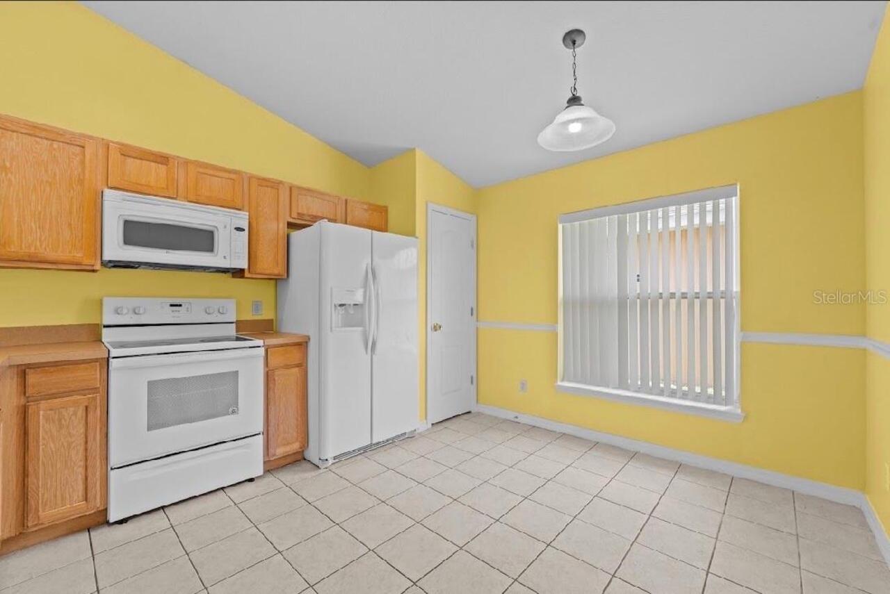 Listing Photo 10