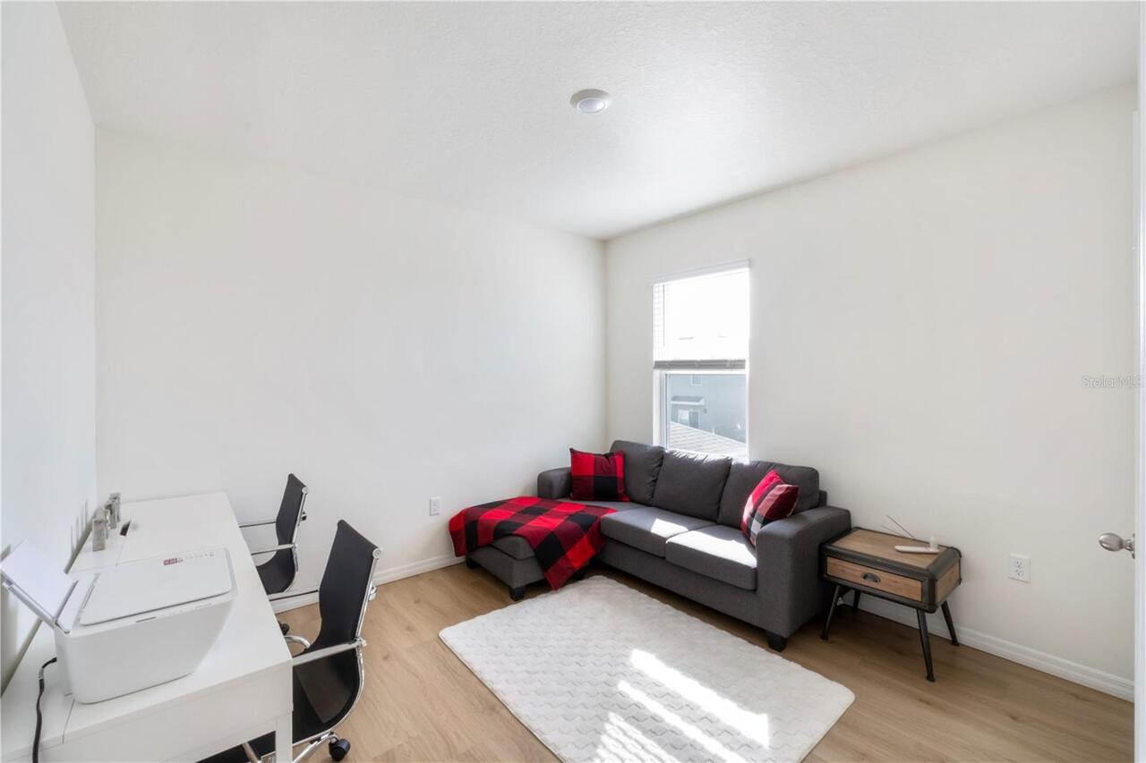 Listing Photo 32
