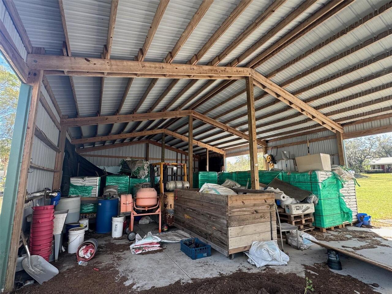 Listing Photo 16