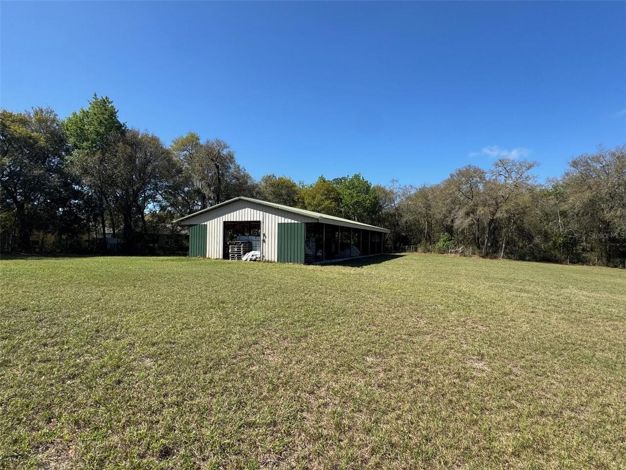 Listing Photo 17