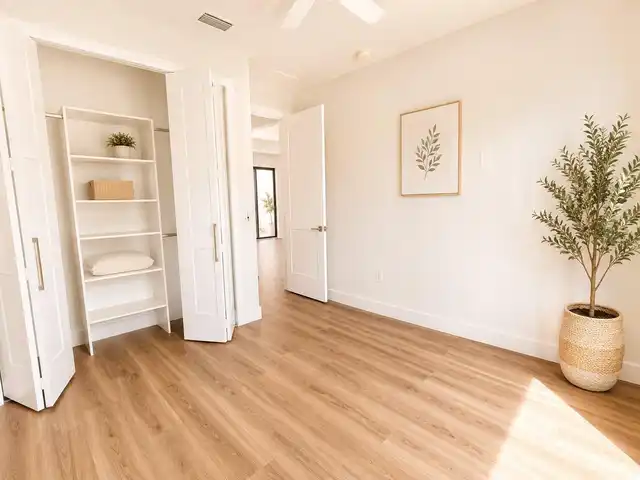 Listing Photo 10