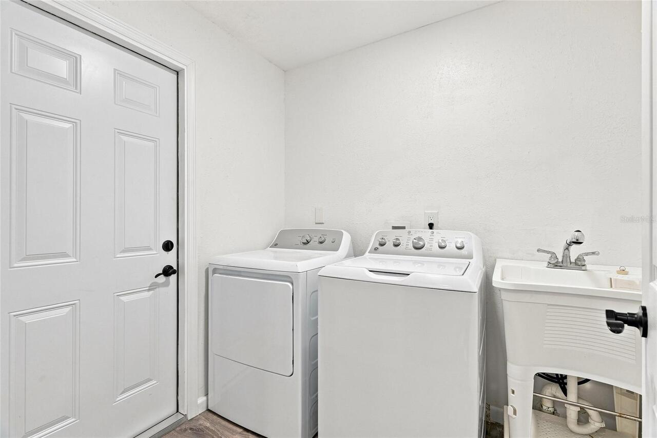 Listing Photo 33