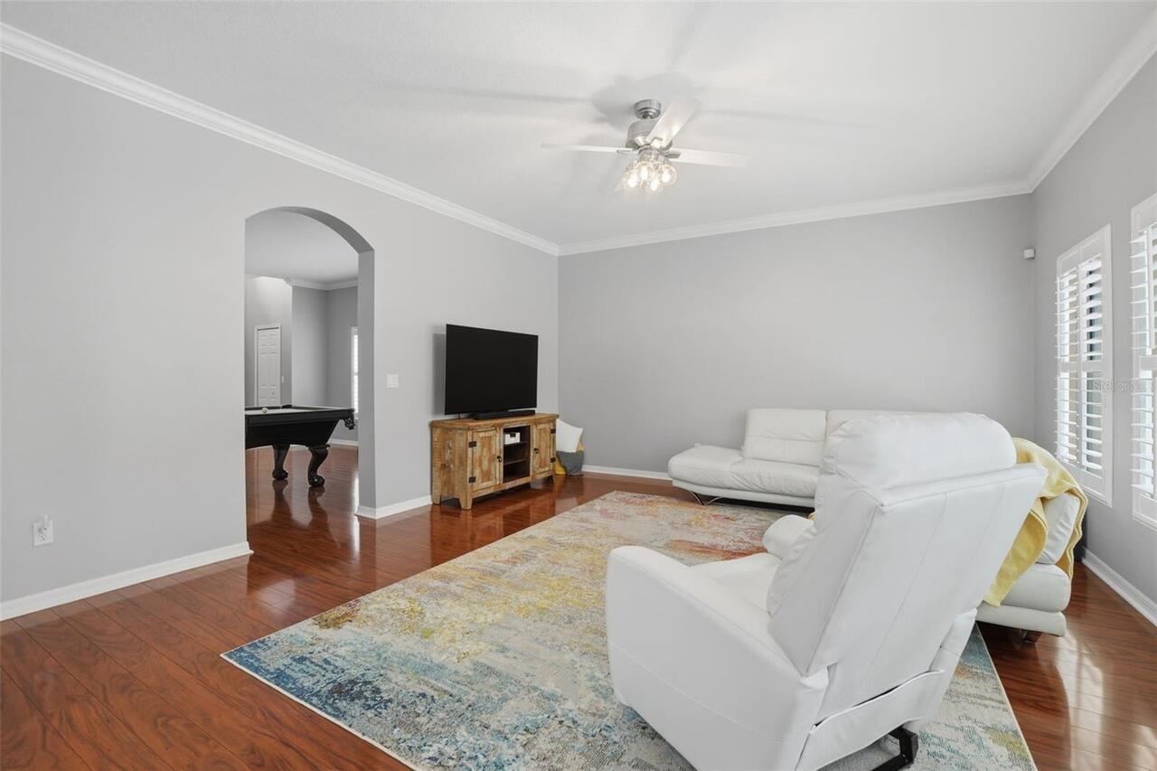 Listing Photo 9