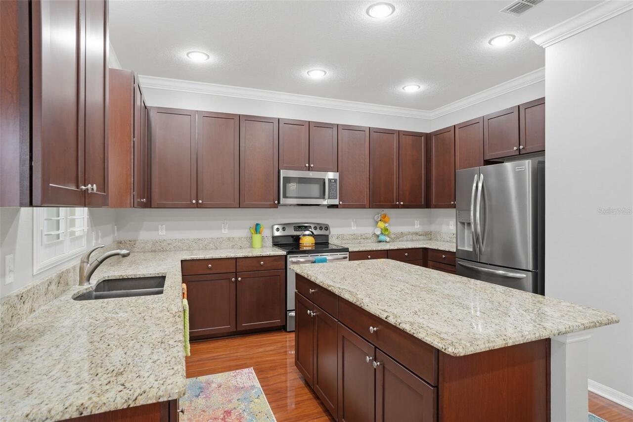 Listing Photo 15