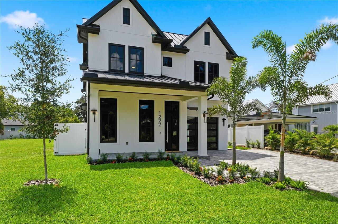 4BR, Home, 5BA, $1,895,000
Read More