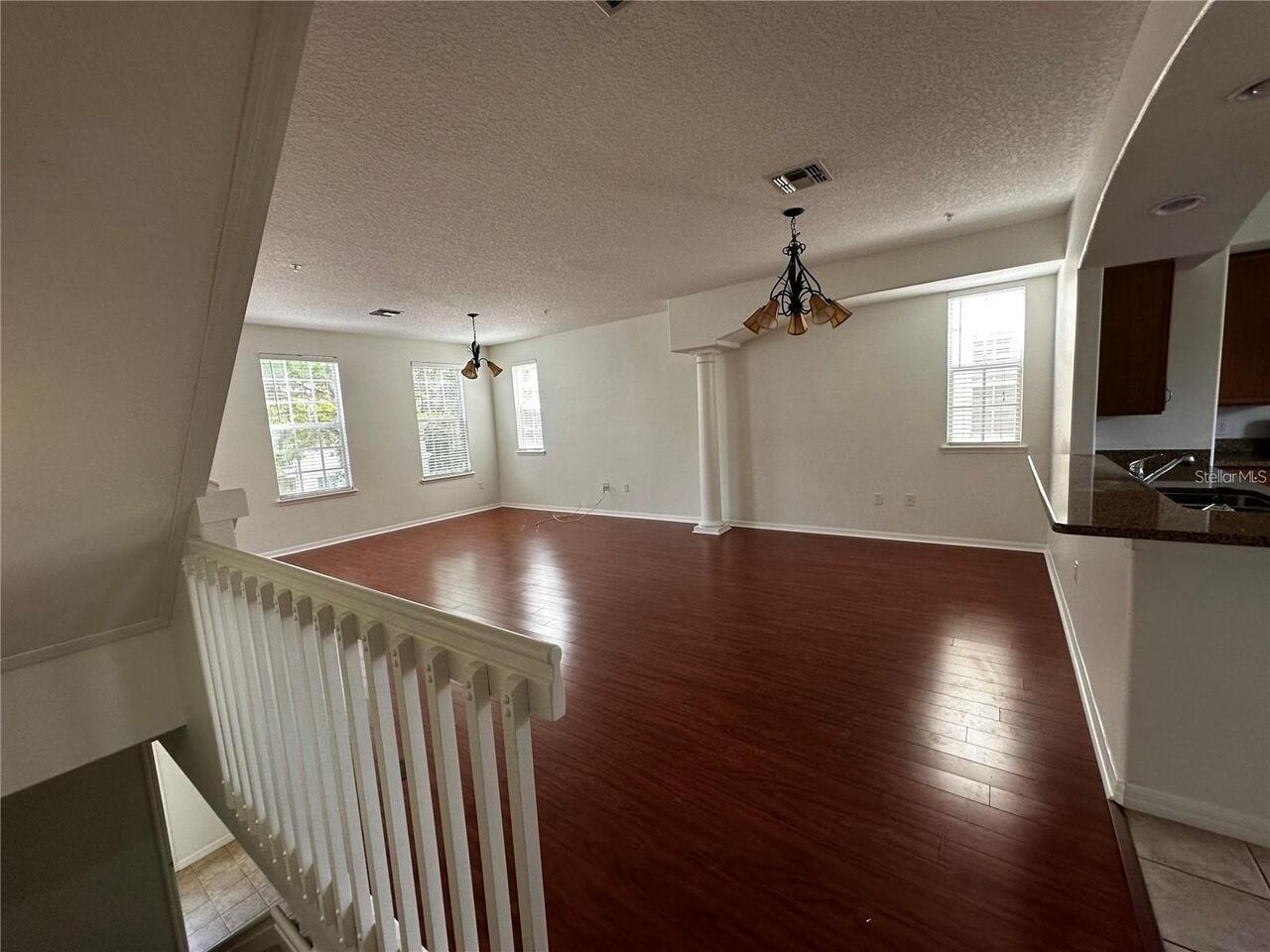 Listing Photo 29