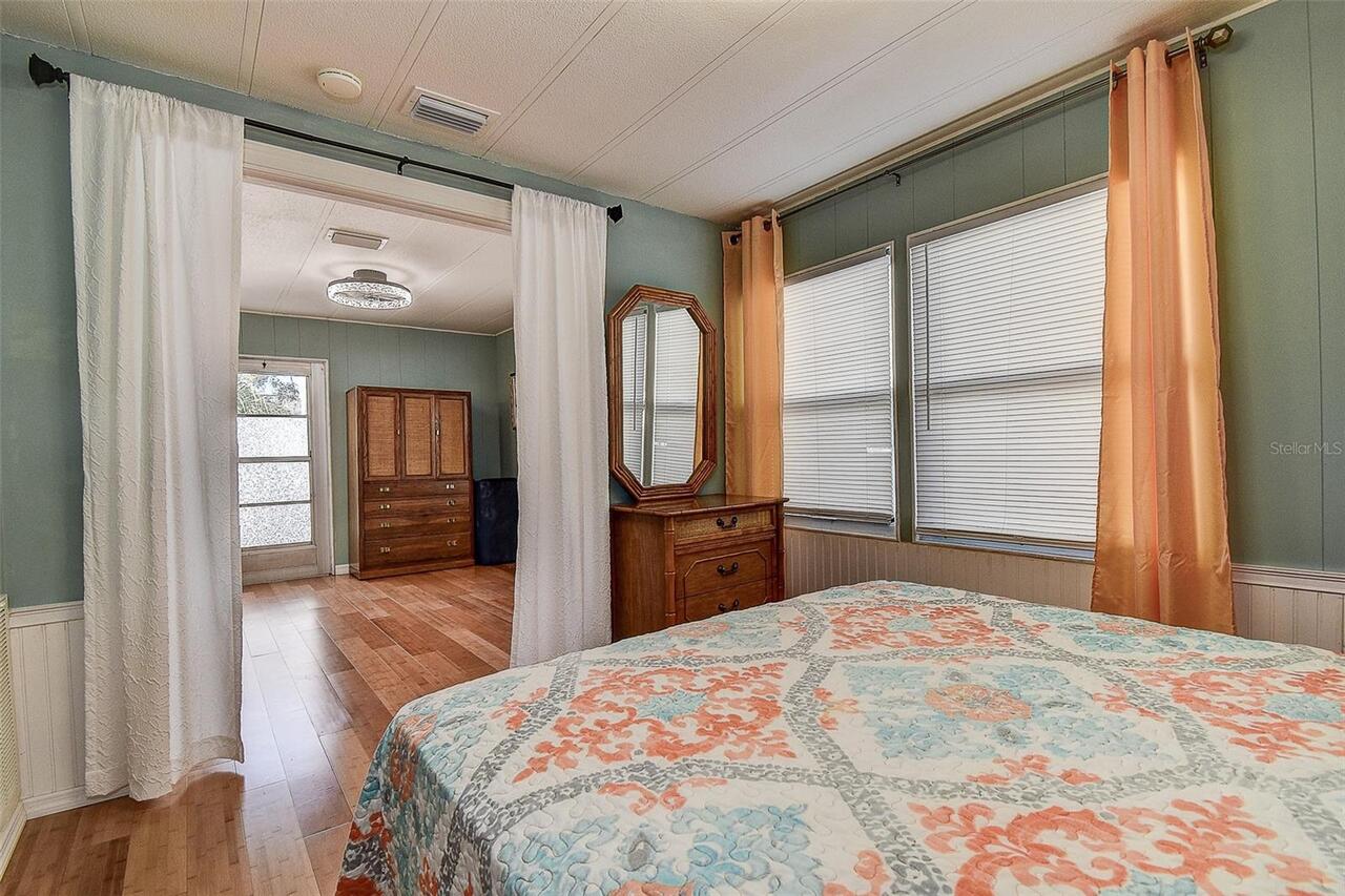 Listing Photo 32