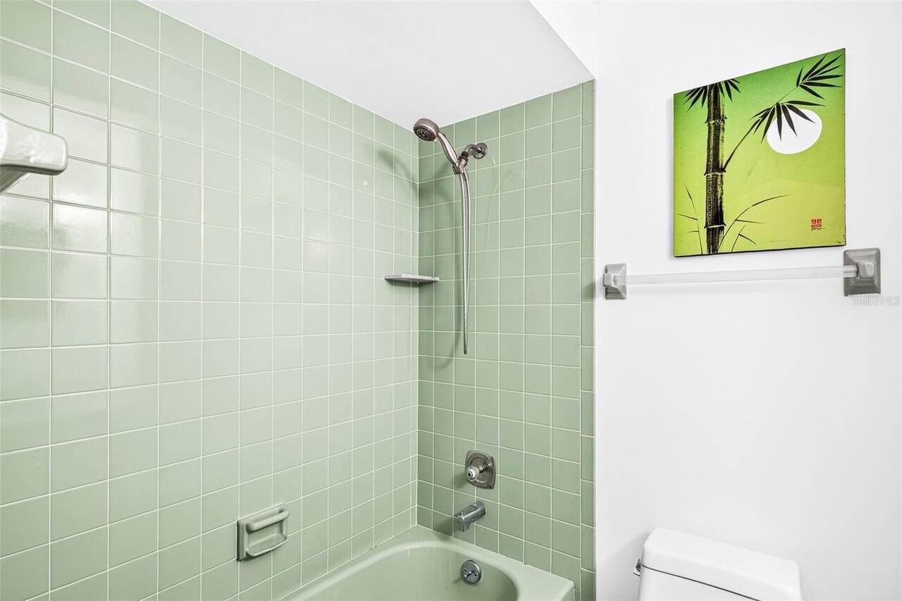 Listing Photo 22