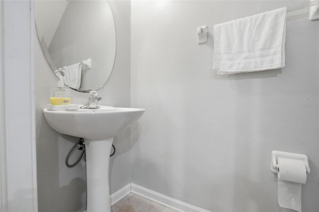 Listing Photo 10